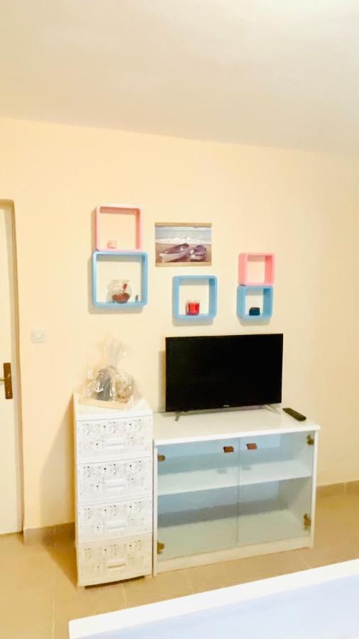 Colorful And Happy Apartment Sukosan - With Parking 外观 照片