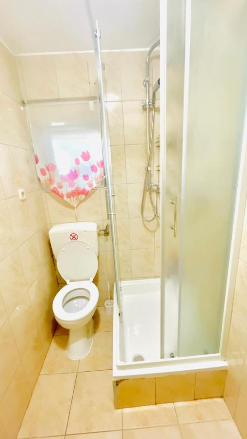 Colorful And Happy Apartment Sukosan - With Parking 外观 照片